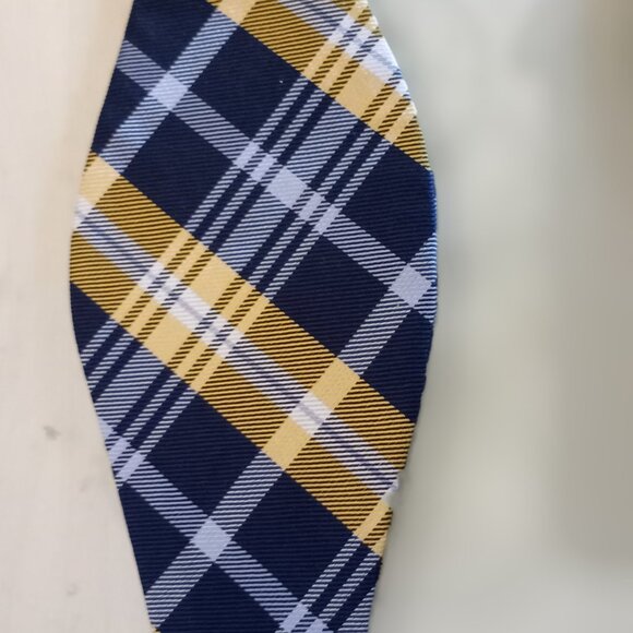 'SADDLEBRED' 100% Silk Plaid Adjustable Bowtie EUC - Picture 2 of 5